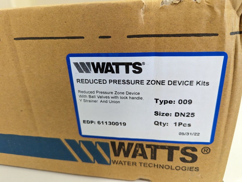 
                  
                    Load image into Gallery viewer, Watts 009-025-LBS 25mm 1&amp;quot; RPZ Reduced Pressure Zone Backflow Preventer Kits  Package Box Label
                  
                