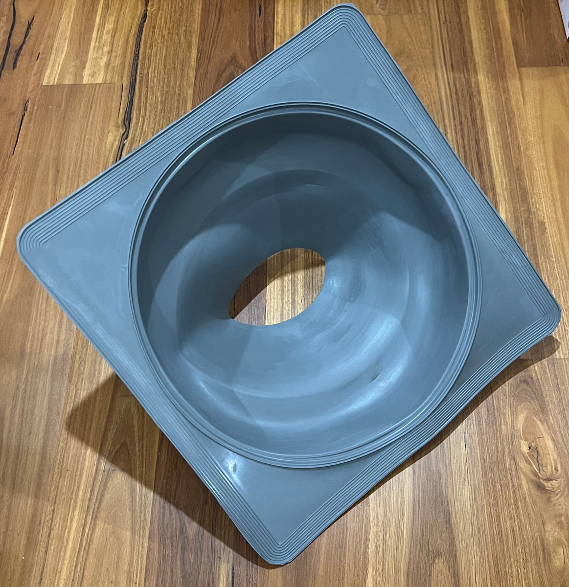 DEKS Grey DFE108G 170-355mm Dektite Metal Roof Flashing – All Plumbing ...