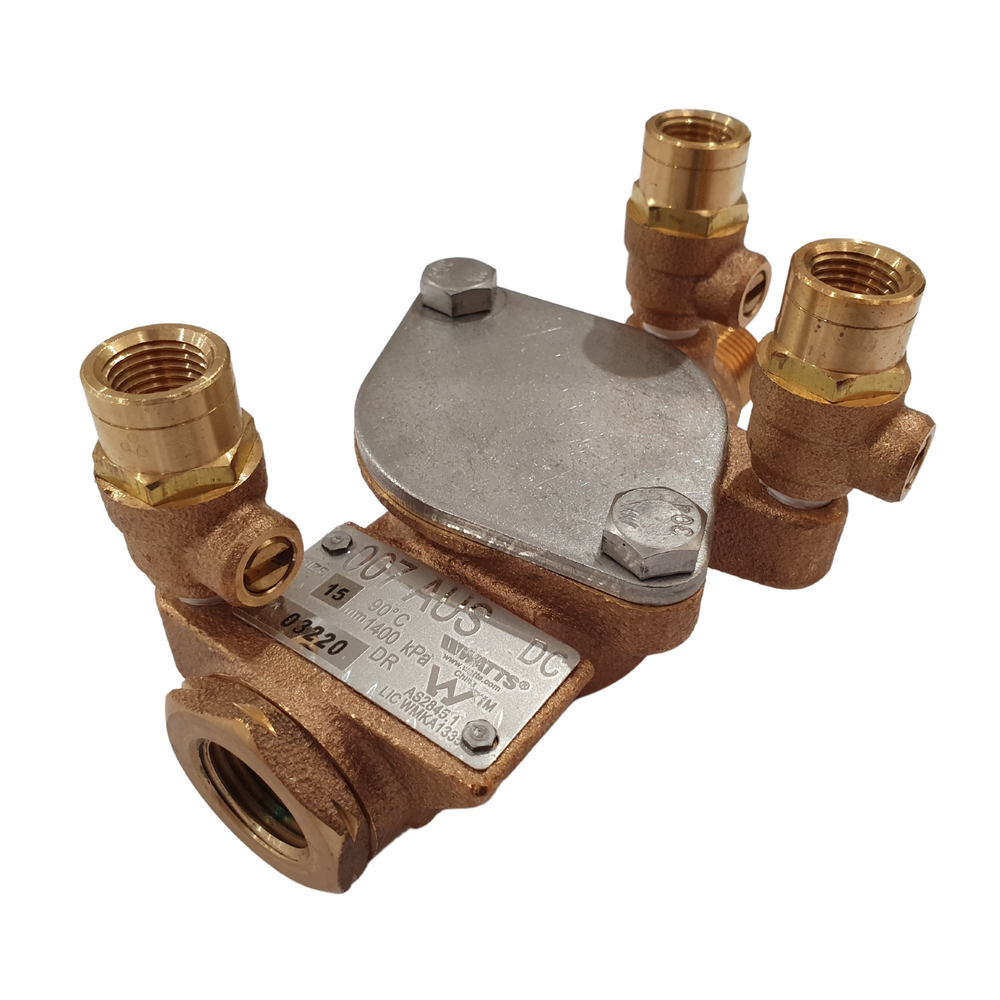 
                  
                    Load image into Gallery viewer, Watts 007-015 15mm ½&amp;quot; DCV Double Check Valve Backflow Preventer Device Only
                  
                