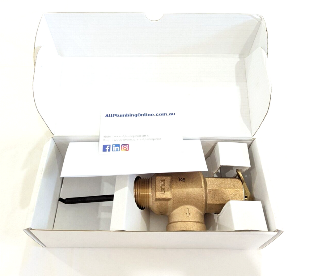 
                  
                    Load image into Gallery viewer, AVG PTR25/1000 25mm (1&amp;quot;) 1000kPa Commercial PTR Pressure Temperature Relief Valve Inside the Box
                  
                