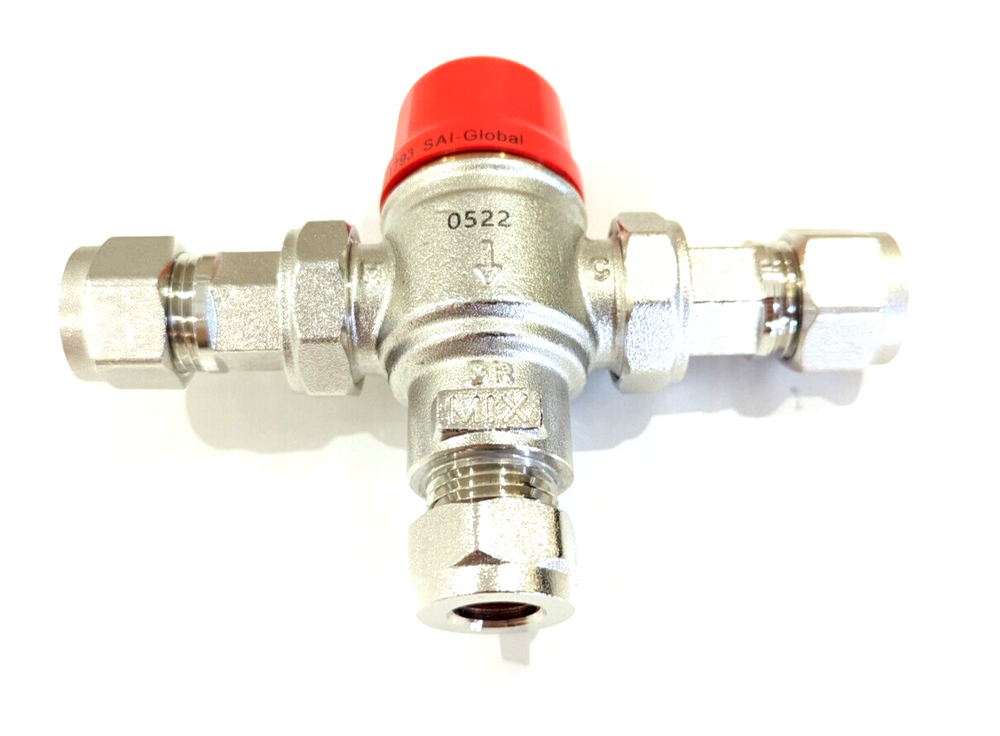 
                  
                    Load image into Gallery viewer, Reflex RTTV15 15mm 1/2&amp;quot; Tempering Mixing Valve Top View
                  
                