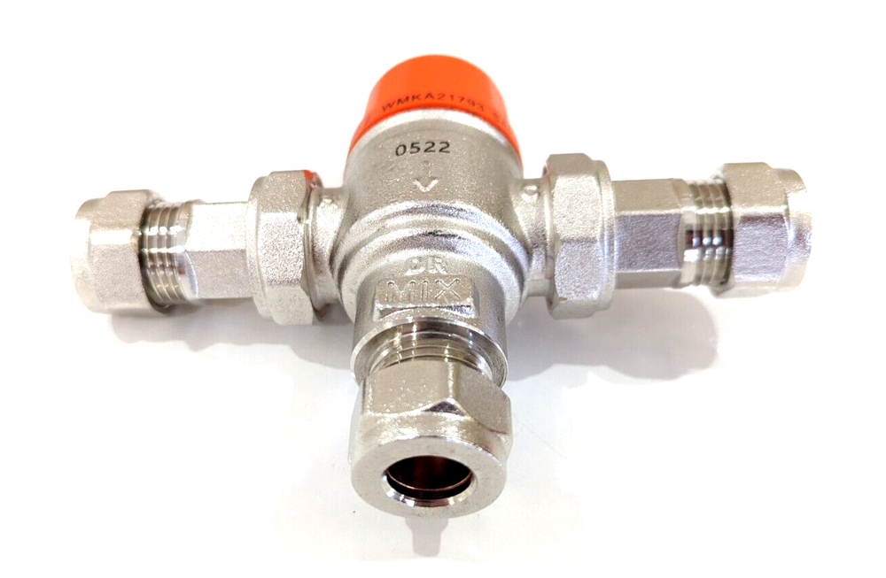 
                  
                    Load image into Gallery viewer, Reflex RTTV15S Solar Rated High Performance Tempering Mixing Valve Mix Outlet
                  
                